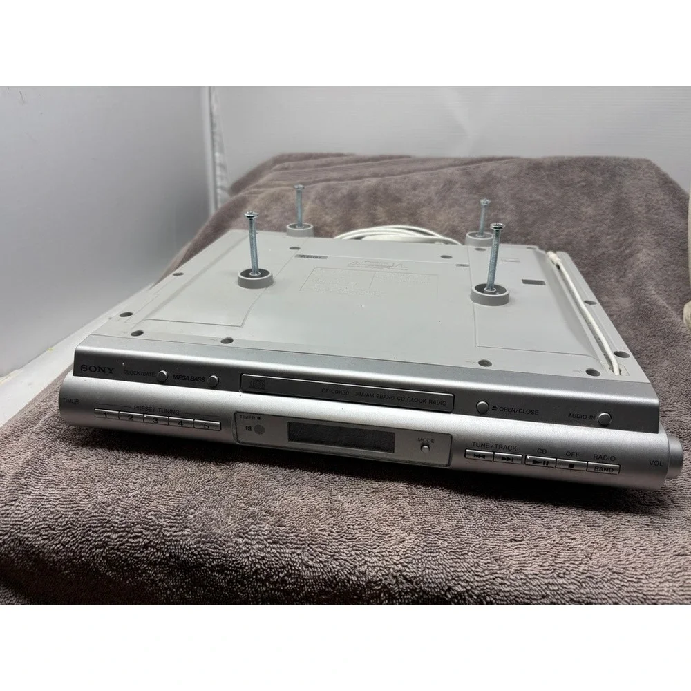 Sony Under Cabinet CD Clock Radio ICF-CDK50 FM/AM Mega Bass w/ Remote